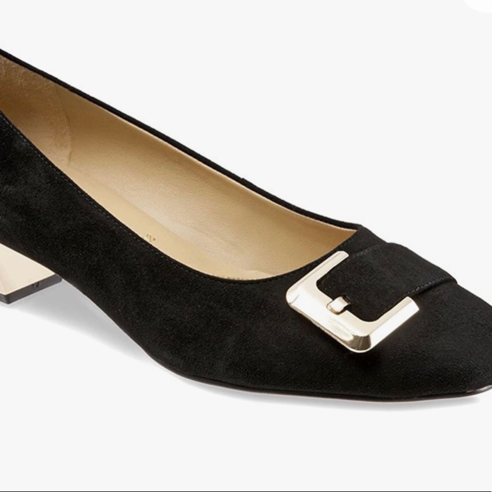 NWT - Trotters “Fancy” Black Suede Mid Heel Shoes Size 7.5 Medium - Gold Buckle